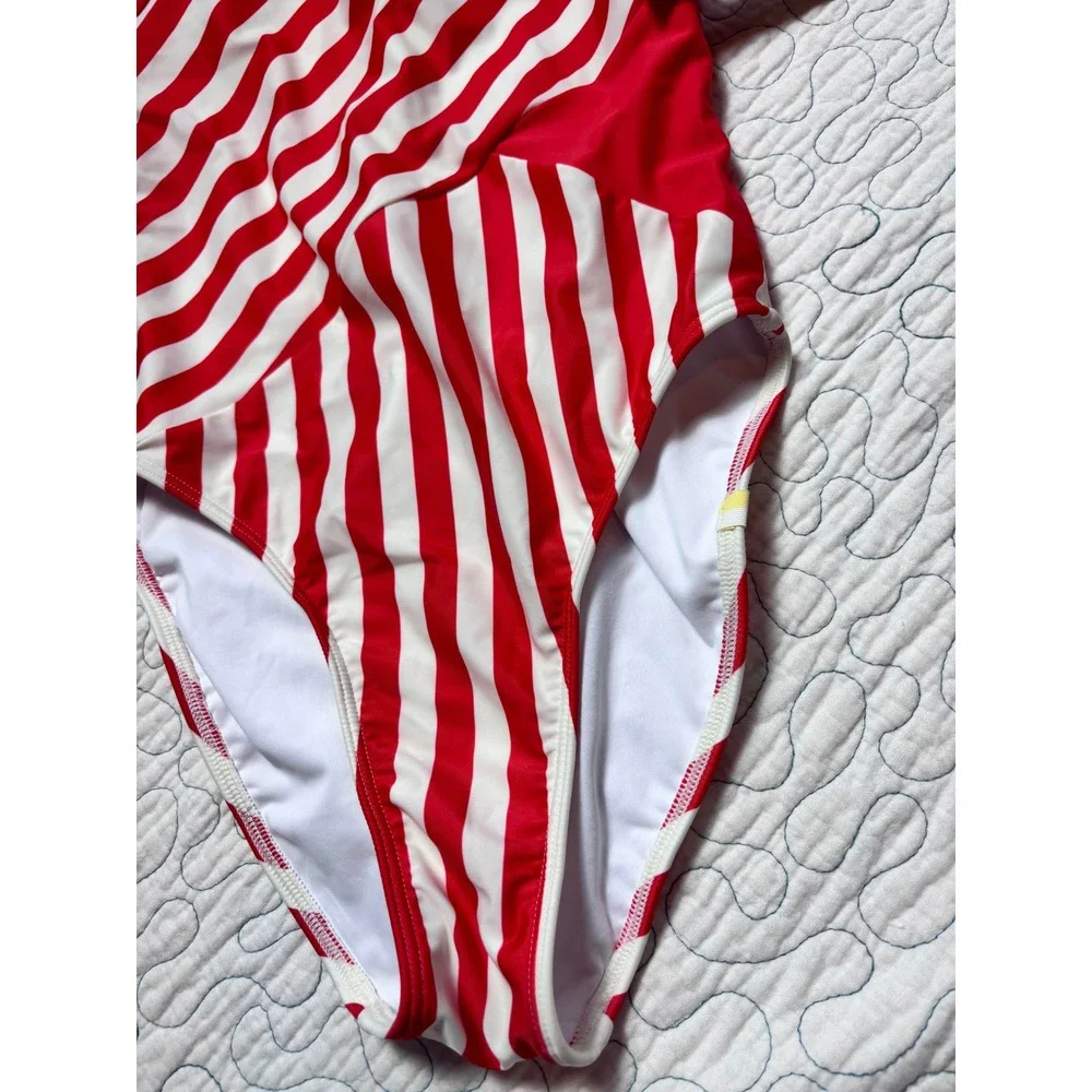 Summersalt The Marina One Piece Swimsuit Red White Striped Size 4